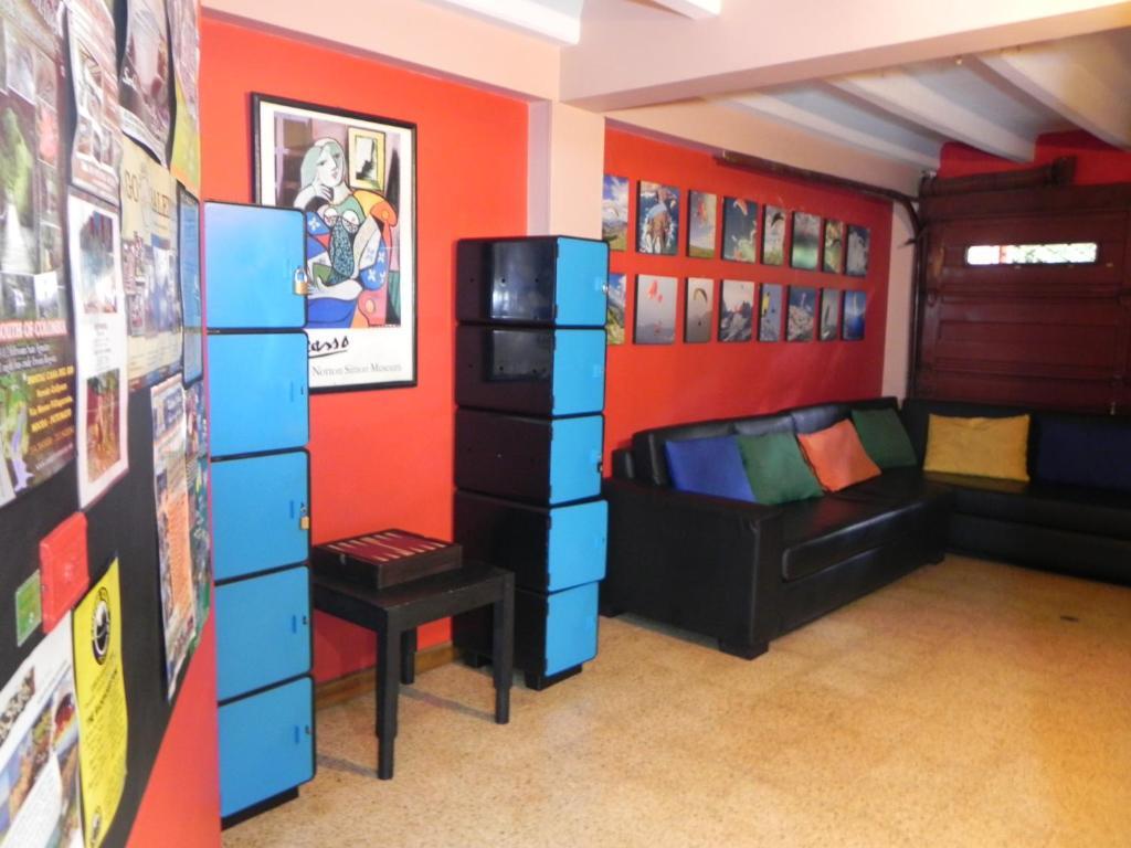 Hostal Tamarindo Itagüí Exteriör bild