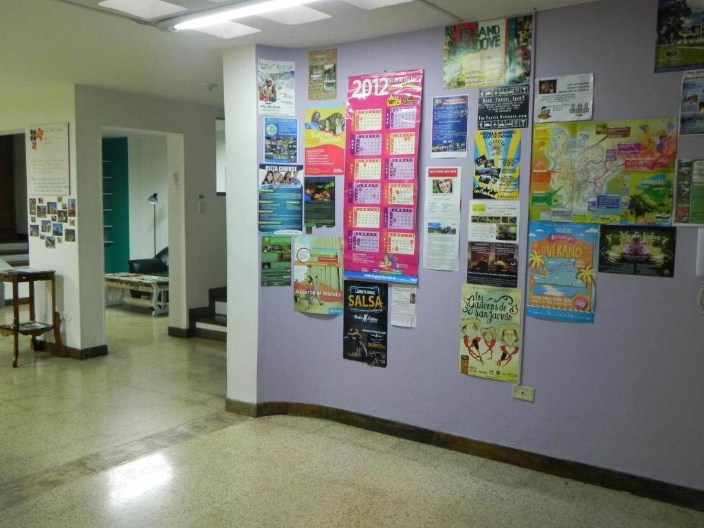 Hostal Tamarindo Itagüí Exteriör bild