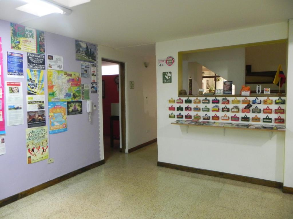 Hostal Tamarindo Itagüí Exteriör bild